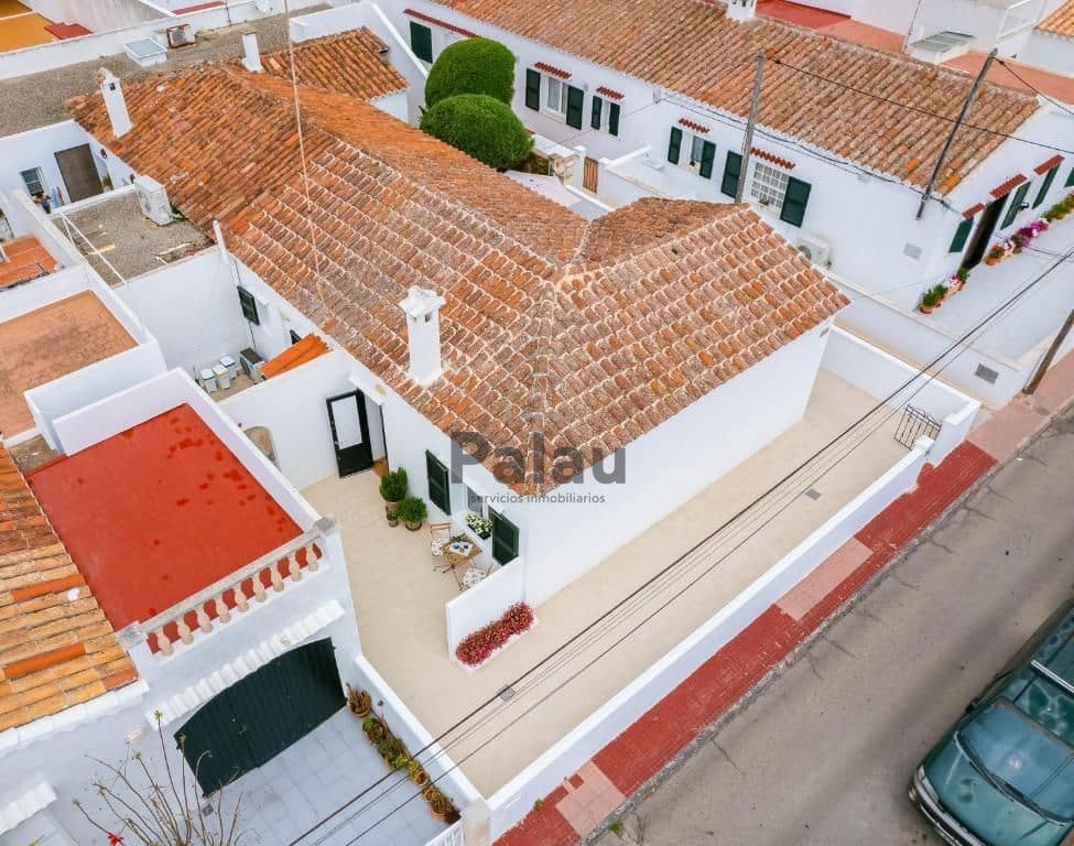 2 soveværelse Villa til salg i Ciutadella de Menorca - € 636.300 (Ref: 9515948)