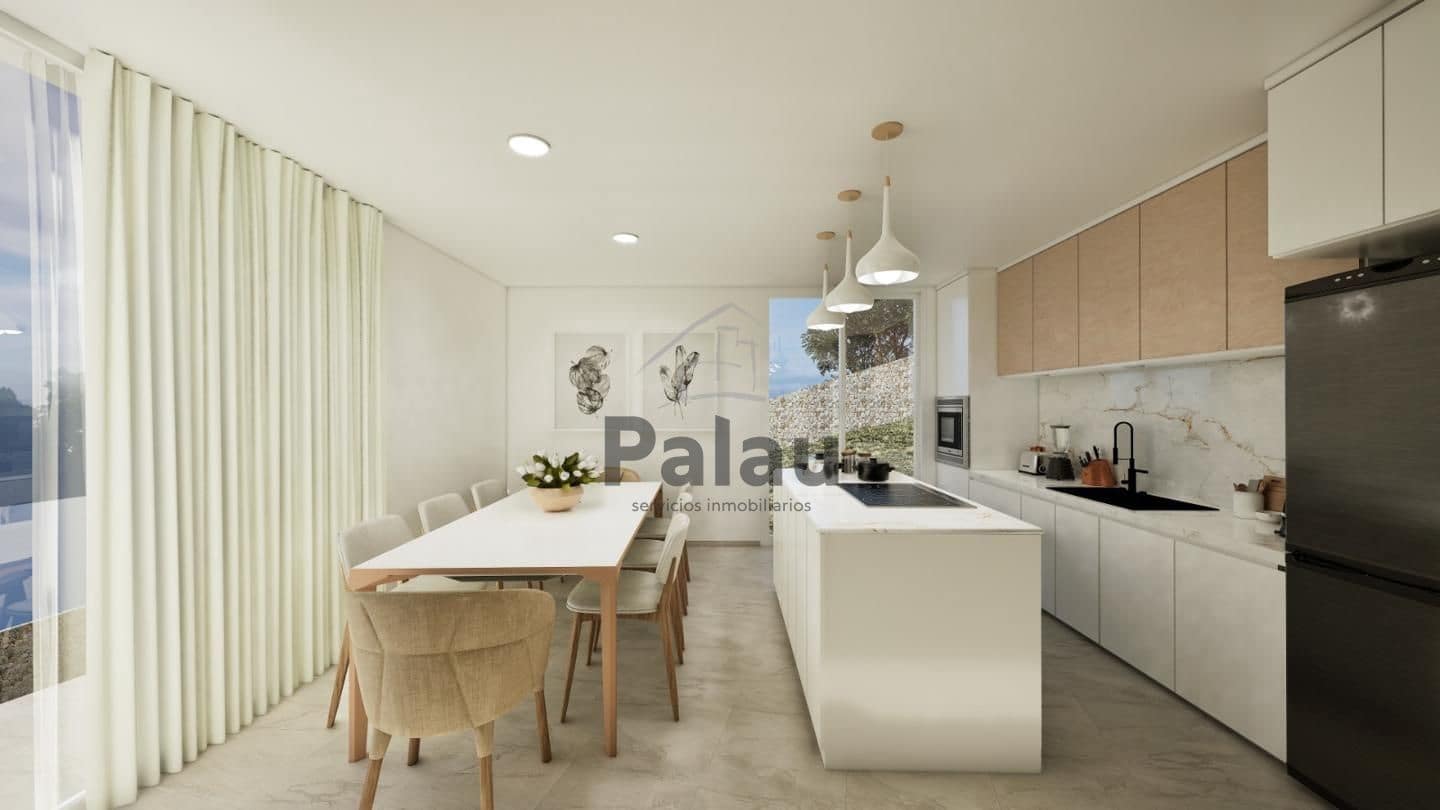 4 Zimmer Villa zu verkaufen in Cala Llonga mit Pool - 895.000 € (Ref: 9515952)