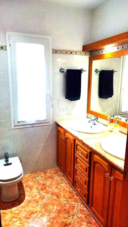 Chalet de 4 habitaciones en Ciutadella de Menorca en venta con piscina garaje - 1.485.000 € (Ref: 9515953)