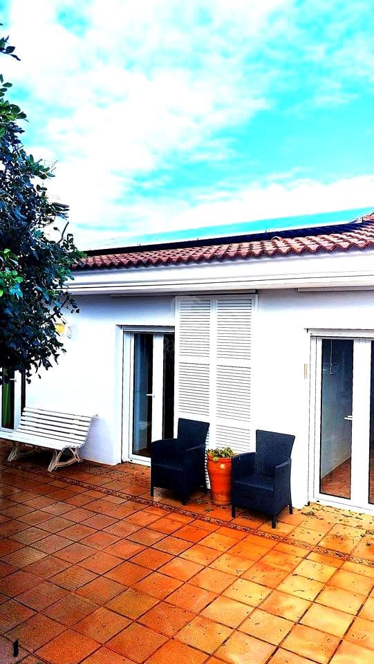 Chalet de 4 habitaciones en Ciutadella de Menorca en venta con piscina garaje - 1.485.000 € (Ref: 9515953)