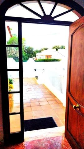 Chalet de 4 habitaciones en Ciutadella de Menorca en venta con piscina garaje - 1.485.000 € (Ref: 9515953)