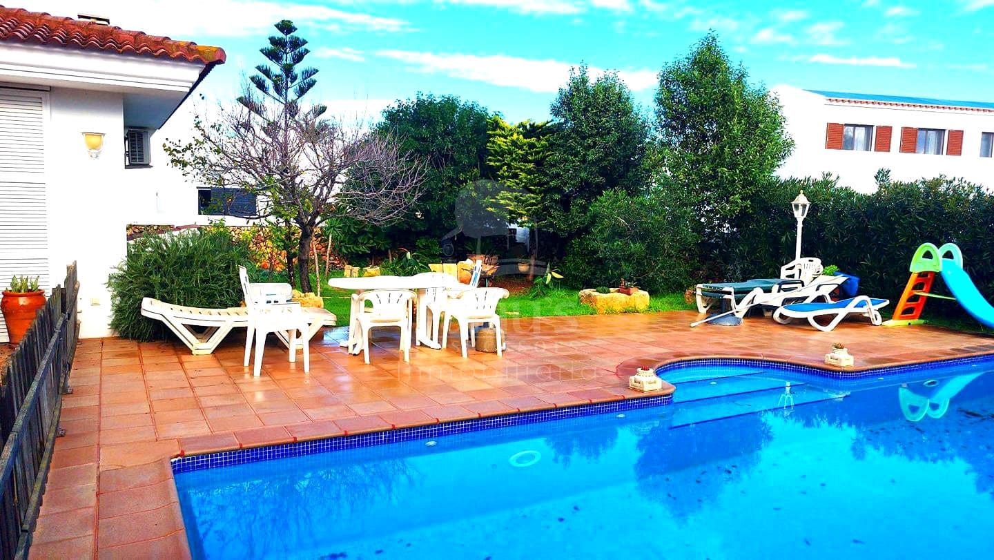 Chalet de 4 habitaciones en Ciutadella de Menorca en venta con piscina garaje - 1.485.000 € (Ref: 9515953)