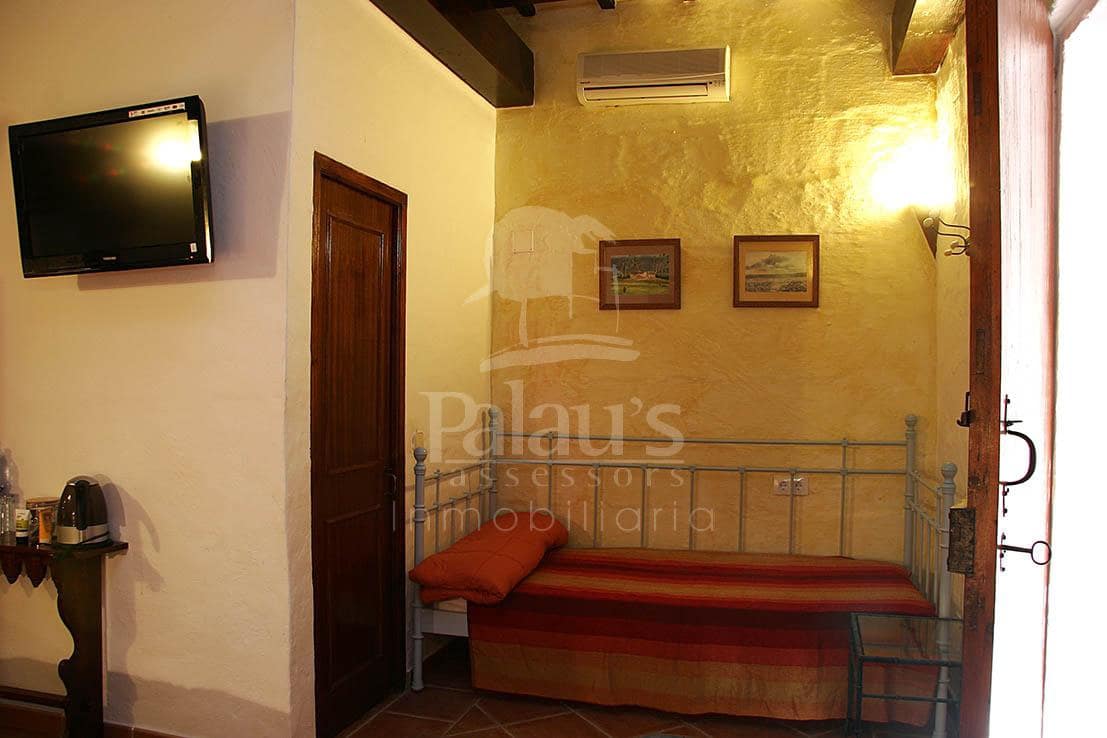 12 chambre Finca/Maison de Campagne à vendre à San Clemente / Sant Climent avec piscine - 6 500 000 € (Ref: 9515957)