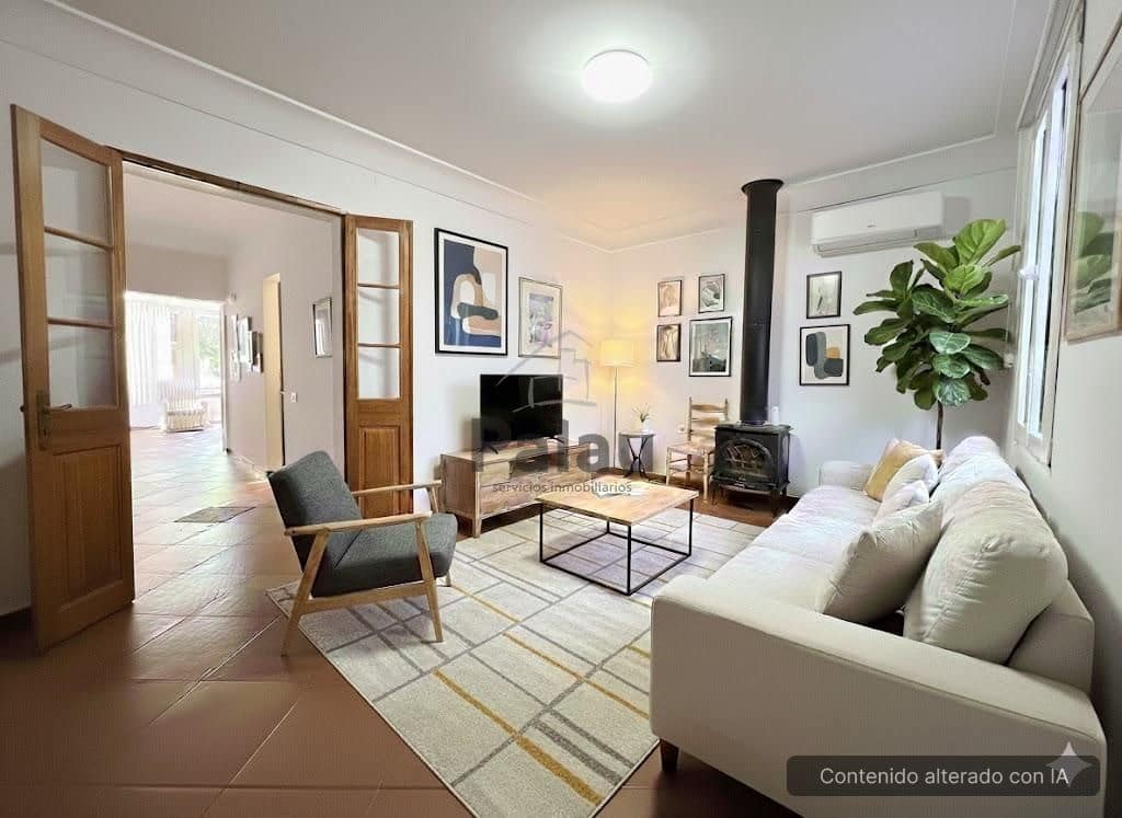 6 bedroom Villa for sale in Ciutadella de Menorca - € 848,800 (Ref: 9515961)