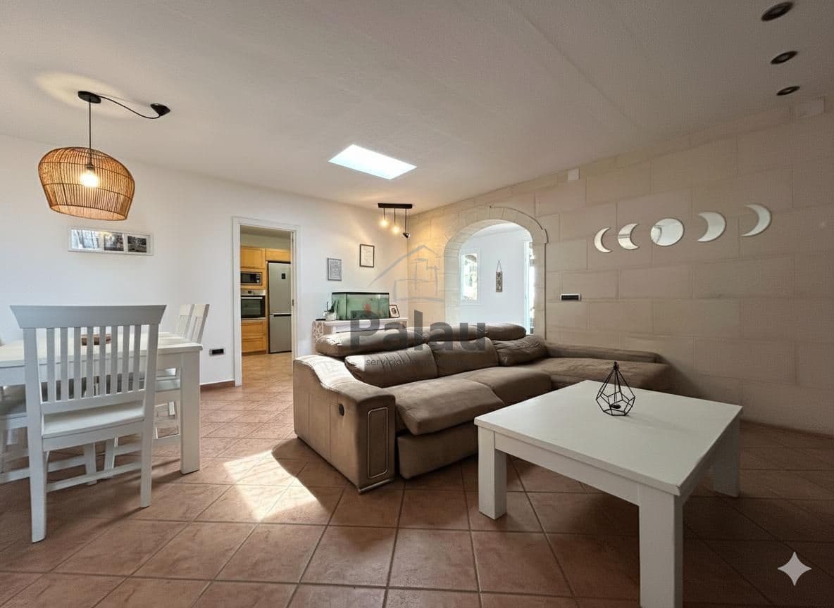 5 soveværelse Finca/Landehus til salg i Ciutadella de Menorca med swimmingpool garage - € 1.050.000 (Ref: 9515965)