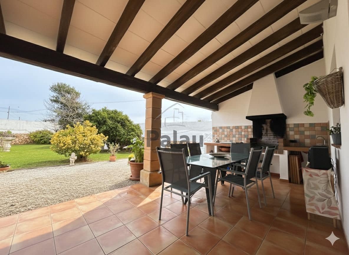 5 soveværelse Finca/Landehus til salg i Ciutadella de Menorca med swimmingpool garage - € 1.050.000 (Ref: 9515965)