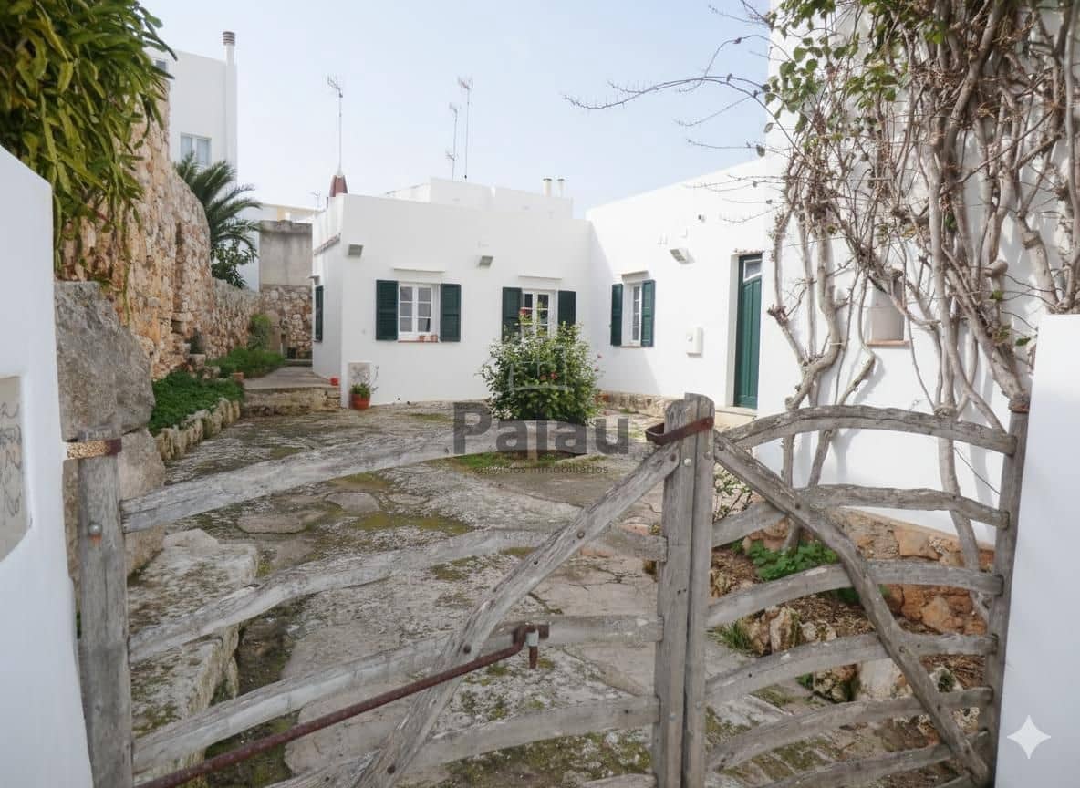 6 camera da letto Villa in vendita in Ciutadella de Menorca - 860.000 € (Rif: 9515966)