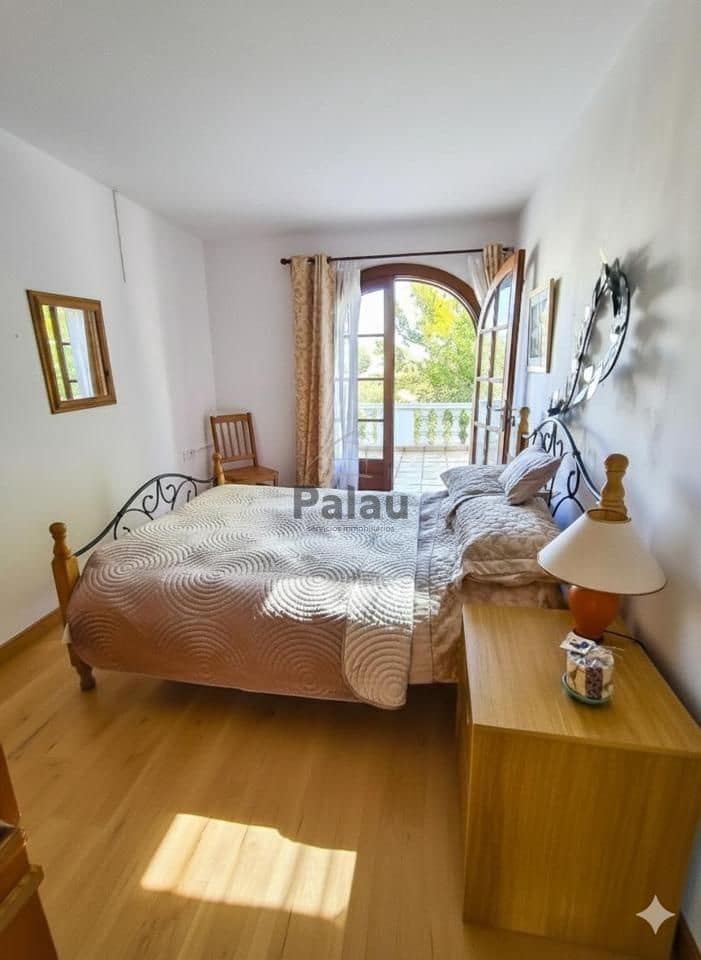 5 Zimmer Villa zu verkaufen in Ciutadella de Menorca mit Pool Garage - 850.000 € (Ref: 9515967)