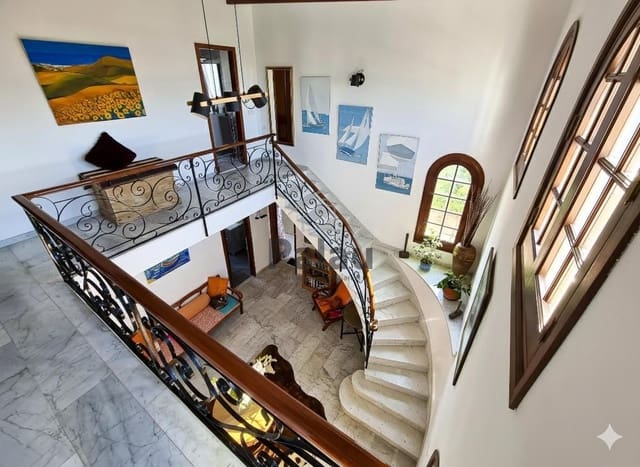 5 Zimmer Villa zu verkaufen in Ciutadella de Menorca mit Pool Garage - 850.000 € (Ref: 9515967)