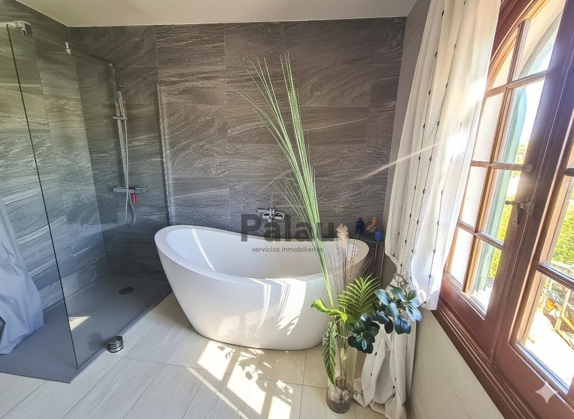 5 Zimmer Villa zu verkaufen in Ciutadella de Menorca mit Pool Garage - 850.000 € (Ref: 9515967)