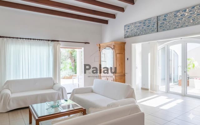 6 camera da letto Villa in vendita in Ciutadella de Menorca con piscina - 2.400.000 € (Rif: 9515968)