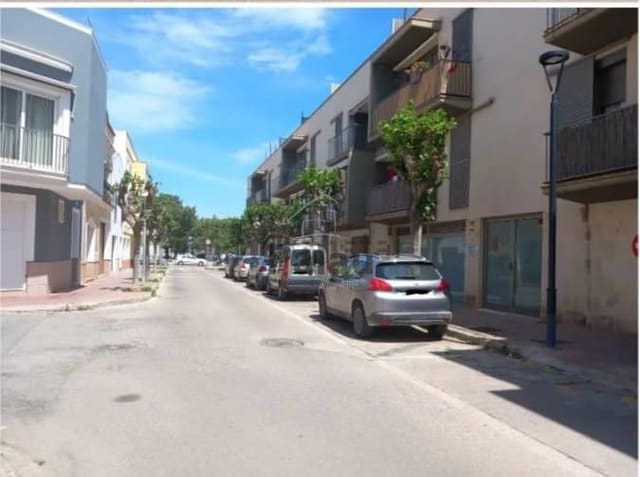 Autotalli myytävänä paikassa Ciutadella, Ciutadella de Menorca - 22 500 € (Ref: 9515970)