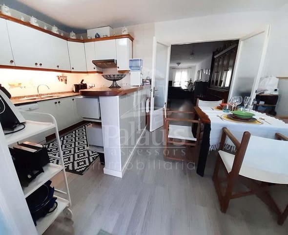 Chalet de 4 habitaciones en Ciutadella, Ciutadella de Menorca en venta con piscina - 1.575.000 € (Ref: 9515971)
