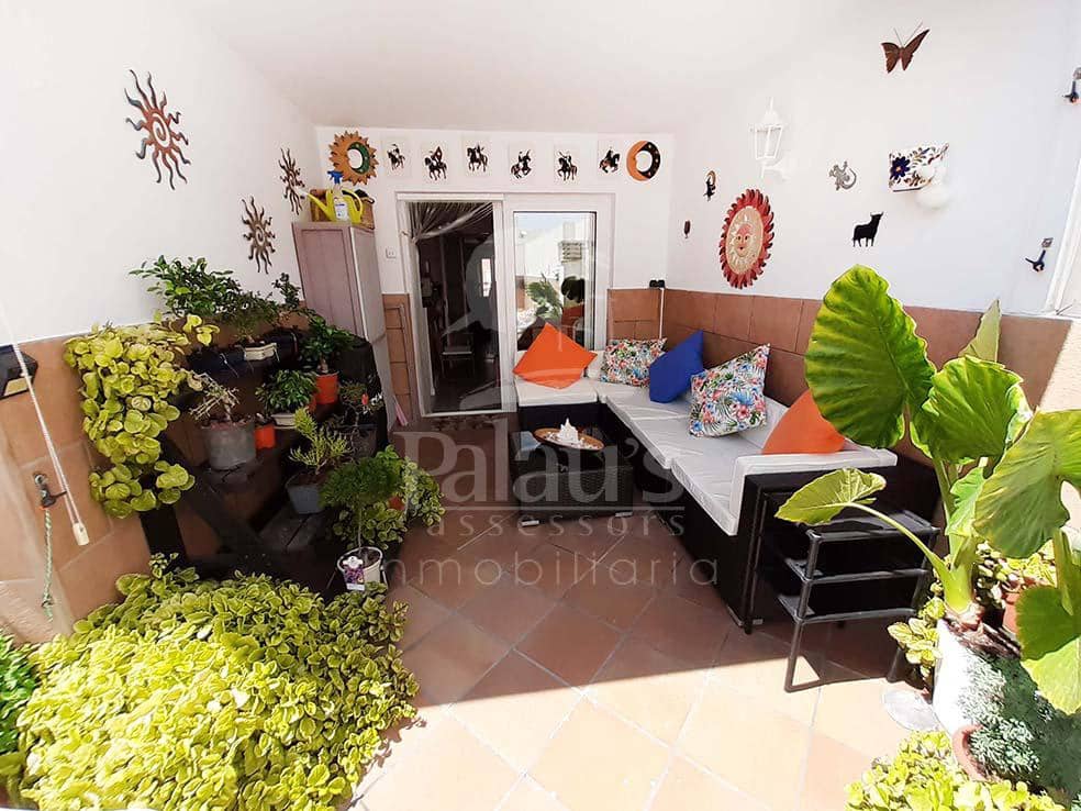 Chalet de 4 habitaciones en Ciutadella de Menorca en venta con piscina - 1.575.000 € (Ref: 9515971)