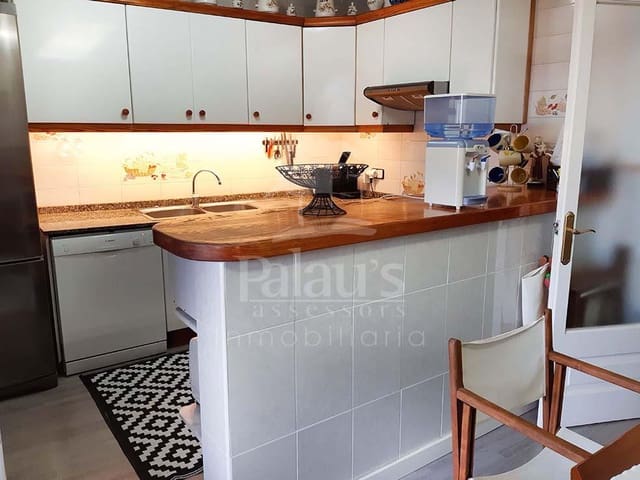 Chalet de 4 habitaciones en Ciutadella, Ciutadella de Menorca en venta con piscina - 1.575.000 € (Ref: 9515971)