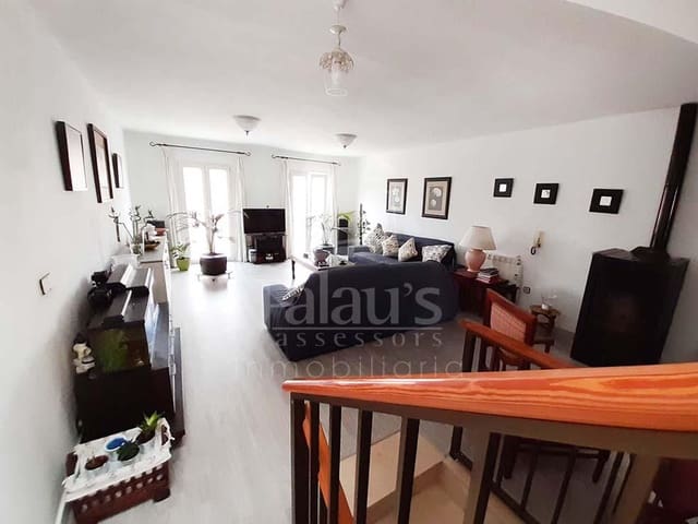 Chalet de 4 habitaciones en Ciutadella, Ciutadella de Menorca en venta con piscina - 1.575.000 € (Ref: 9515971)