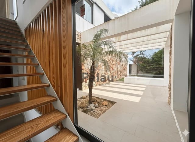 3 sypialnia Willa na sprzedaż w Son Blanc, Ciutadella de Menorca z basenem garażem - 890 000 € (Ref: 9515975)