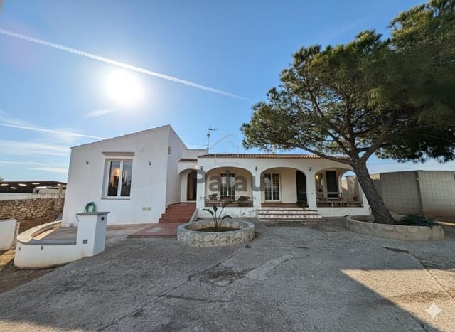 4 quarto Quinta/Casa Rural para venda em Ciutadella de Menorca - 750 000 € (Ref: 9515977)