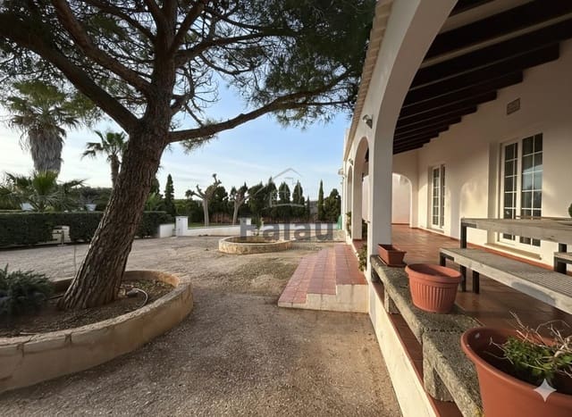4 quarto Quinta/Casa Rural para venda em Ciutadella de Menorca - 750 000 € (Ref: 9515977)