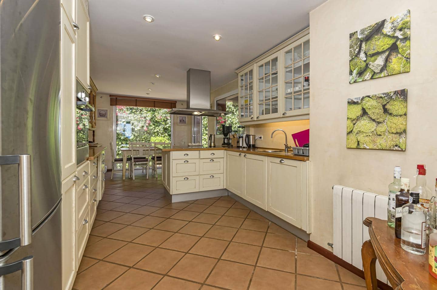 4 bedroom Villa for sale in Punta Prima with pool garage - € 3,000,000 (Ref: 9515978)