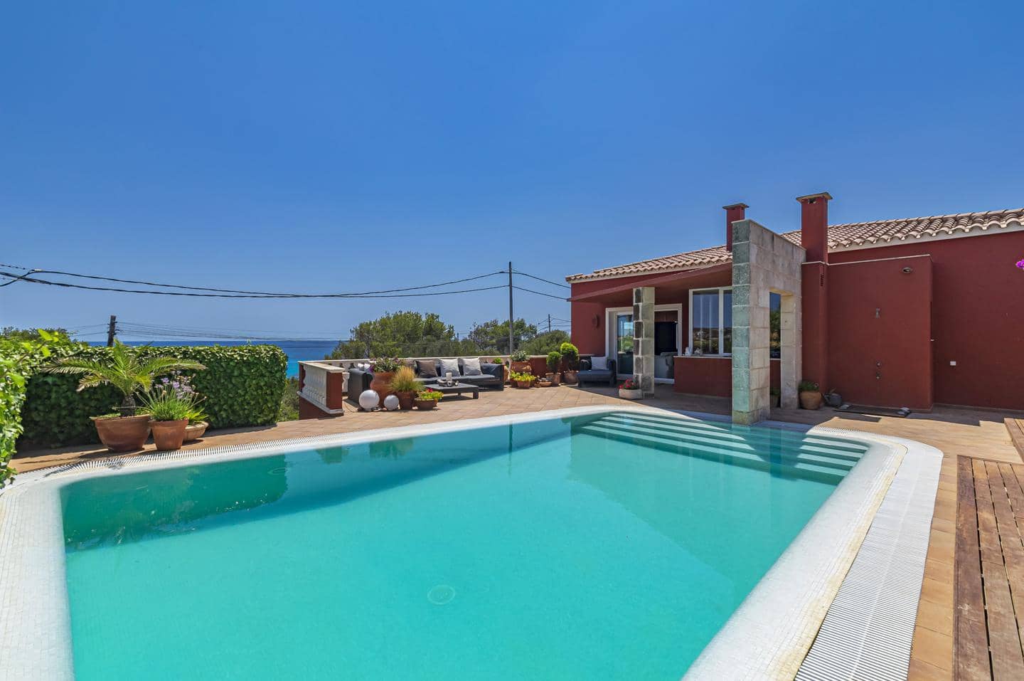 Chalet de 7 habitaciones en Punta Prima en venta con piscina garaje - 3.695.000 € (Ref: 9515980)