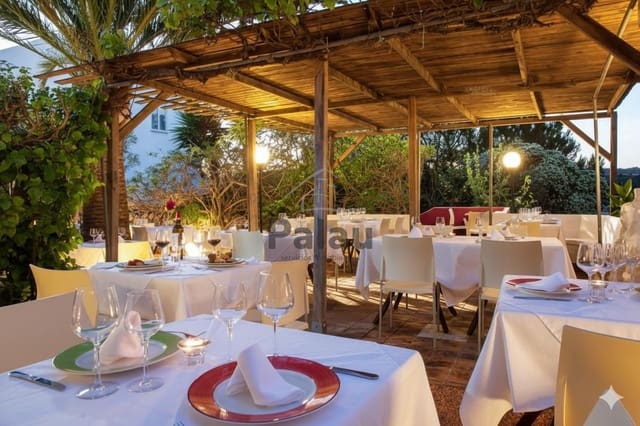 5 bedroom Finca/Country House for sale in El Migjorn Gran / Es Migjorn Gran - € 850,000 (Ref: 9515983)