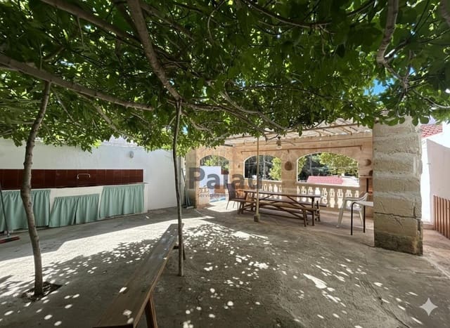 2 soverom Villa til salgs i Ciutadella de Menorca med svømmebasseng - € 420 000 (Ref: 9515984)