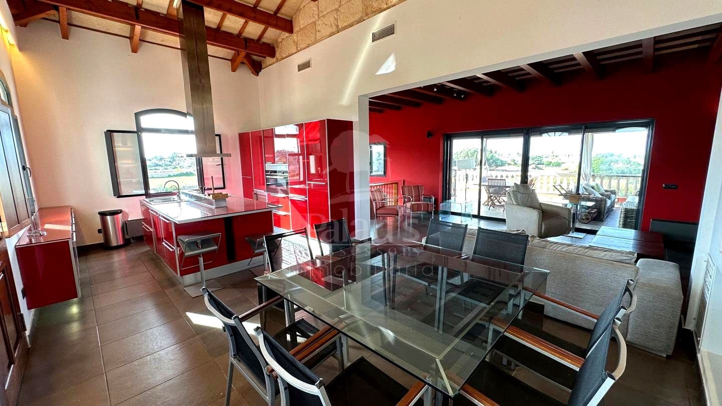 4 camera da letto Villa in vendita in Ciutadella de Menorca con piscina - 1.363.000 € (Rif: 9515986)
