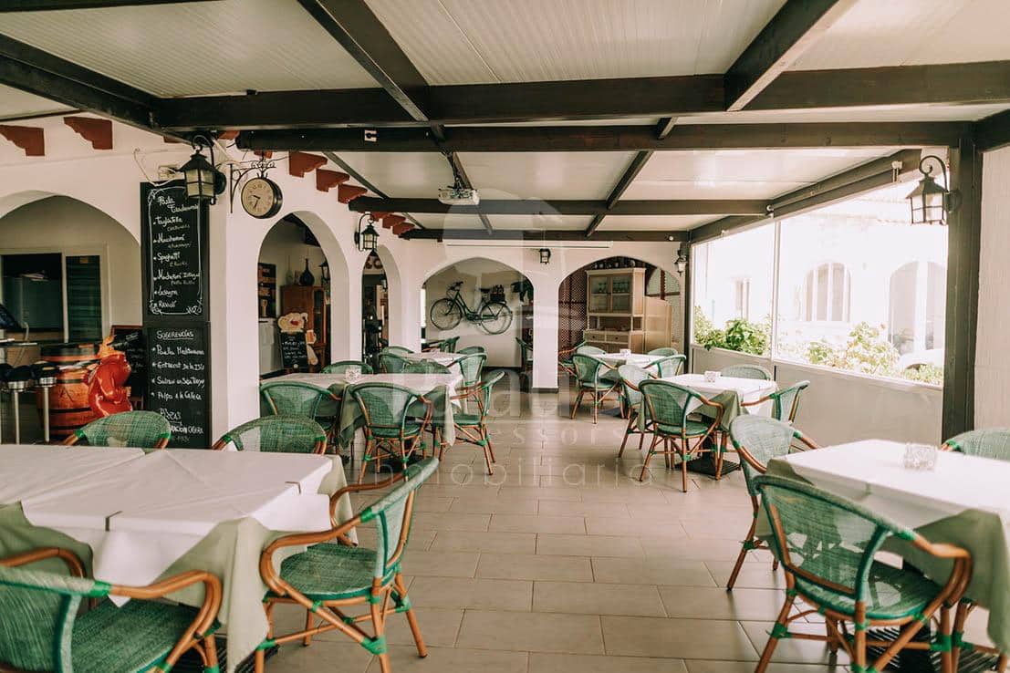 1 soverom Bedrift til salgs i Cap d'Artruix - € 276 000 (Ref: 9515989)