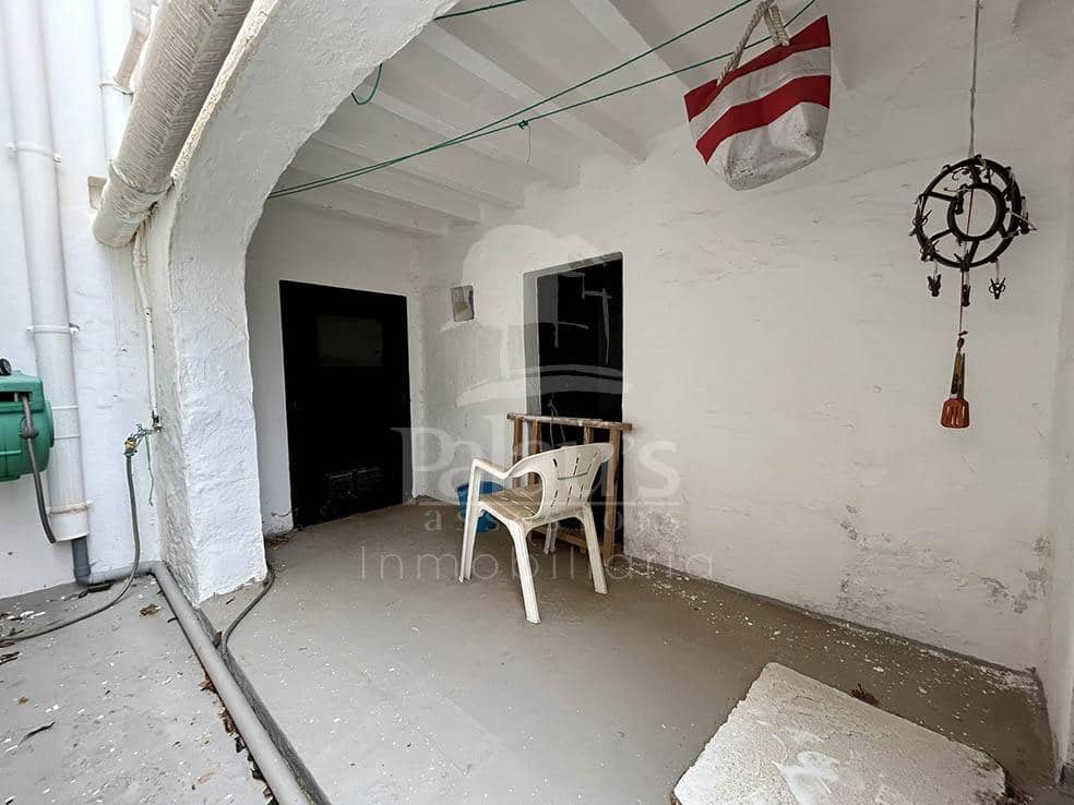 5 slaapkamer Villa te koop in Mahon / Mao - € 650.000 (Ref: 9515992)