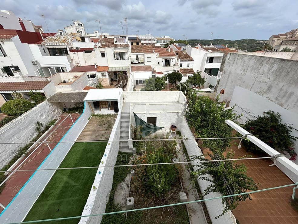 5 slaapkamer Villa te koop in Mahon / Mao - € 650.000 (Ref: 9515992)