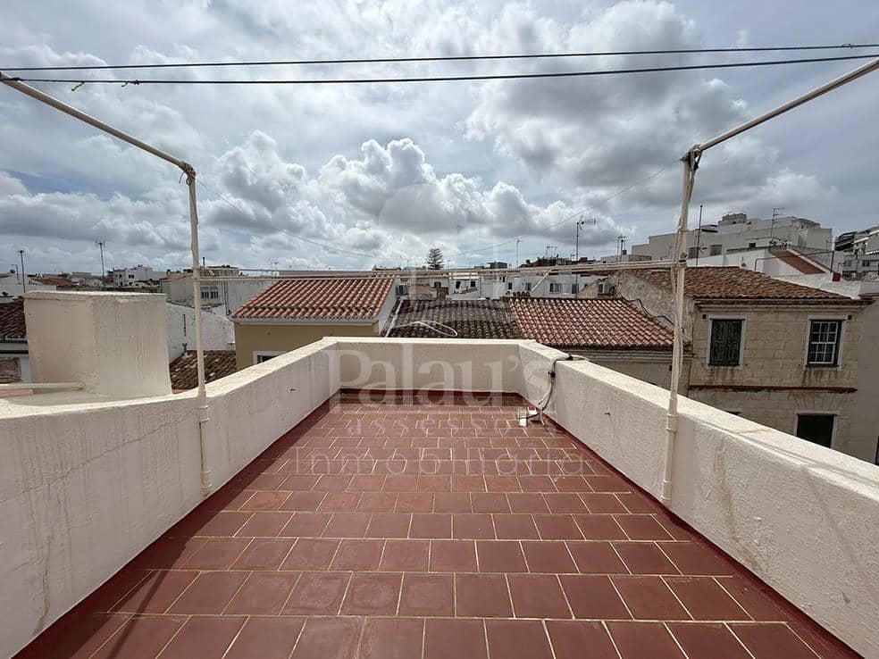 5 slaapkamer Villa te koop in Mahon / Mao - € 650.000 (Ref: 9515992)