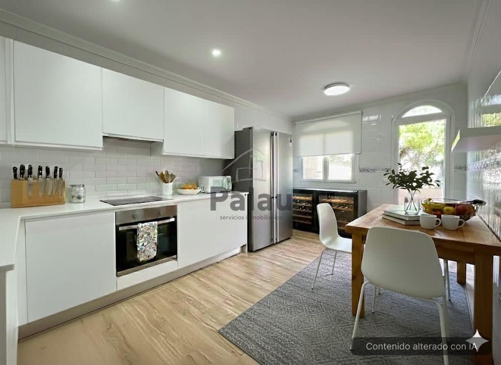 3 slaapkamer Flat te koop in Ciutadella de Menorca met garage - € 689.000 (Ref: 9516578)