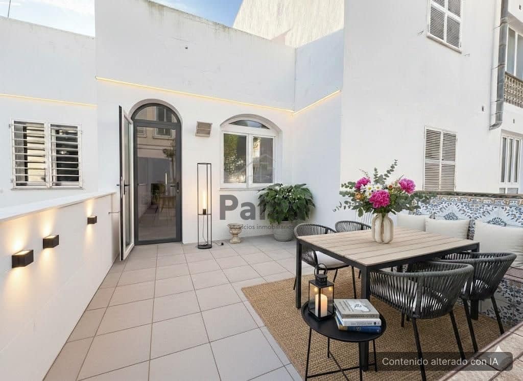 3 slaapkamer Flat te koop in Ciutadella de Menorca met garage - € 689.000 (Ref: 9516578)