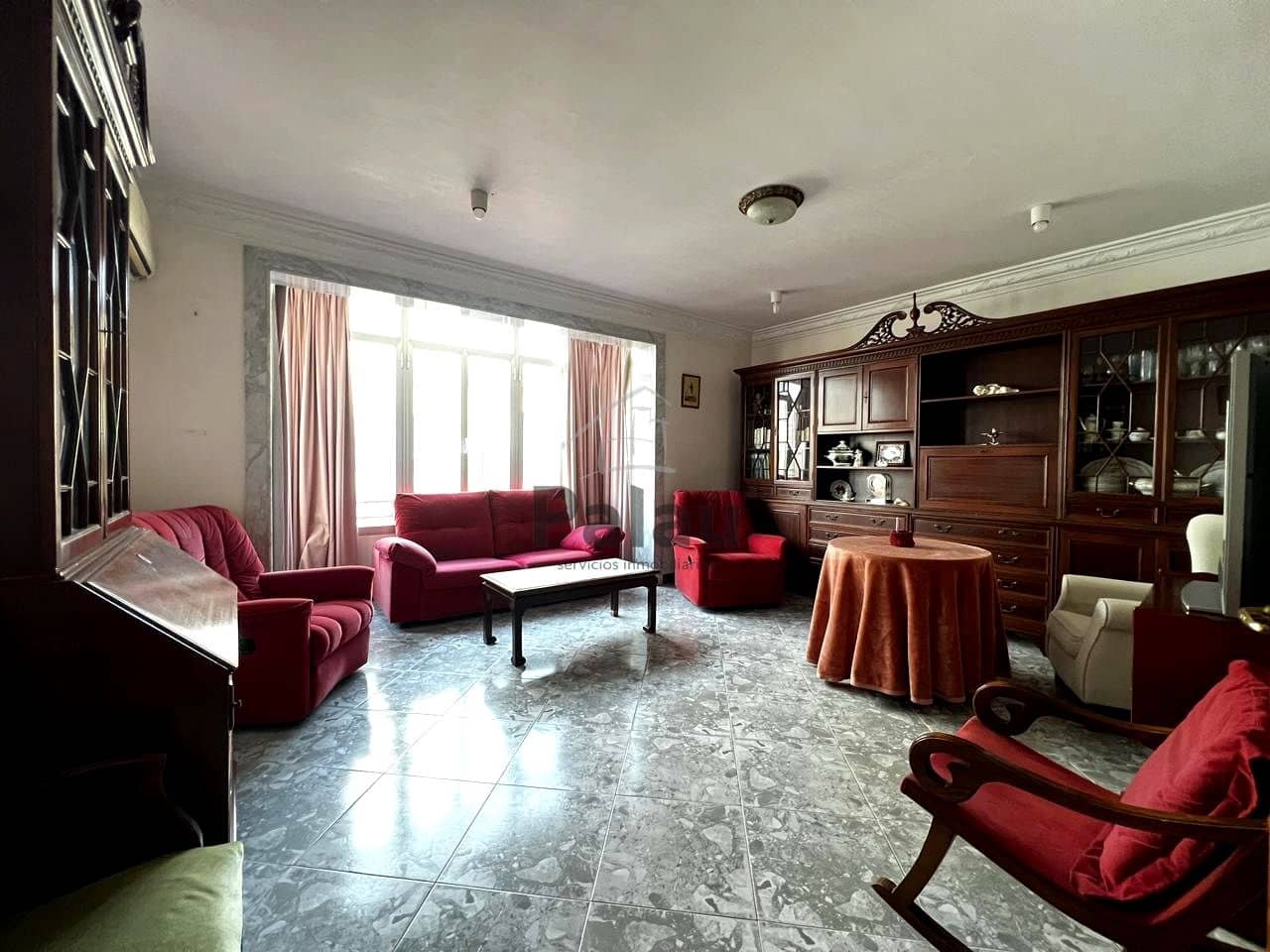 3 slaapkamer Flat te koop in Ciutadella de Menorca met garage - € 689.000 (Ref: 9516578)