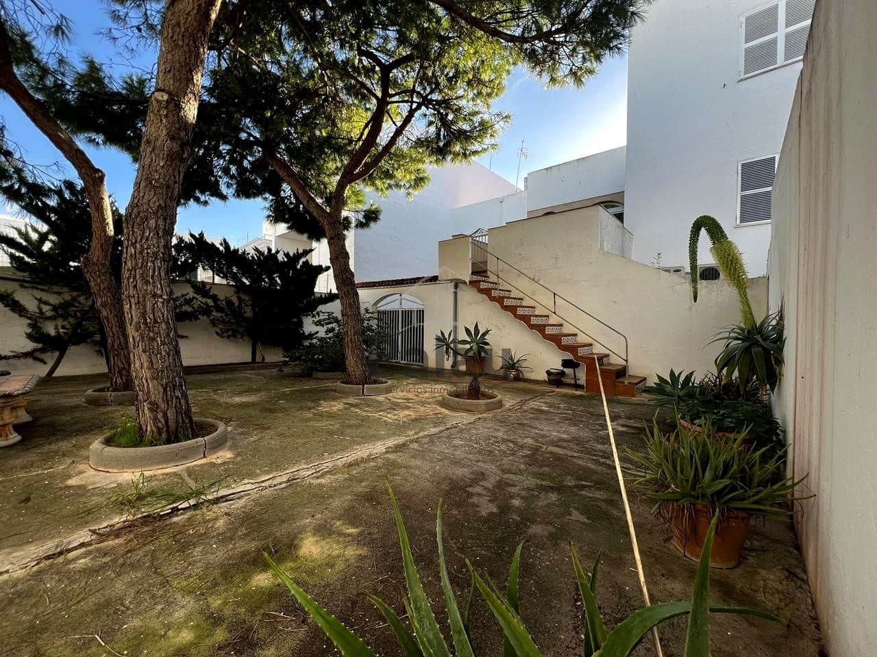 Teren niezagospodarowany na sprzedaż w Ciutadella de Menorca - 318 000 € (Ref: 9516580)