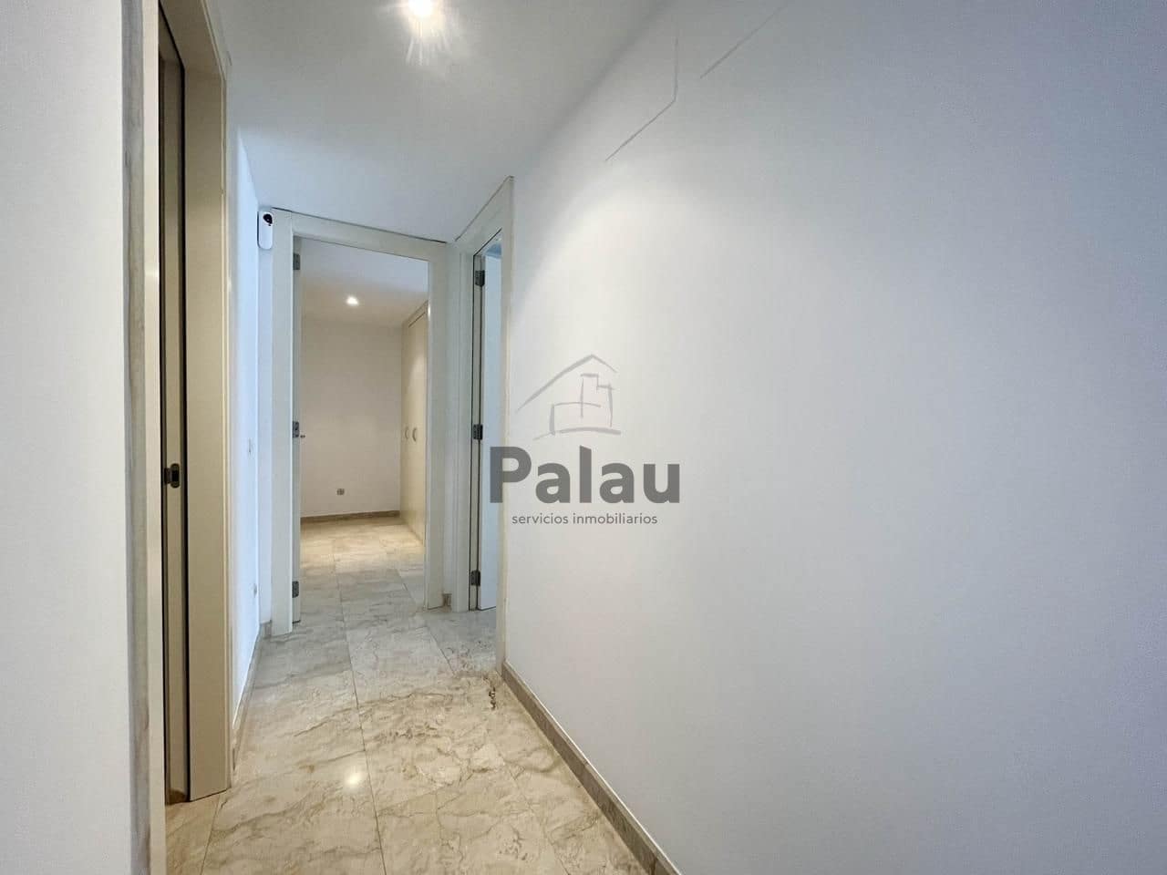 3 soverom Leilighet til salgs i Ciutadella de Menorca med svømmebasseng garasje - € 485 000 (Ref: 9532335)