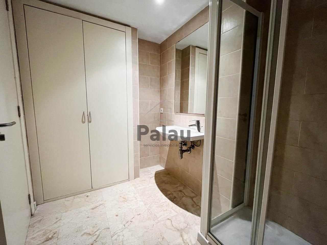 3 soverom Leilighet til salgs i Ciutadella de Menorca med svømmebasseng garasje - € 485 000 (Ref: 9532335)