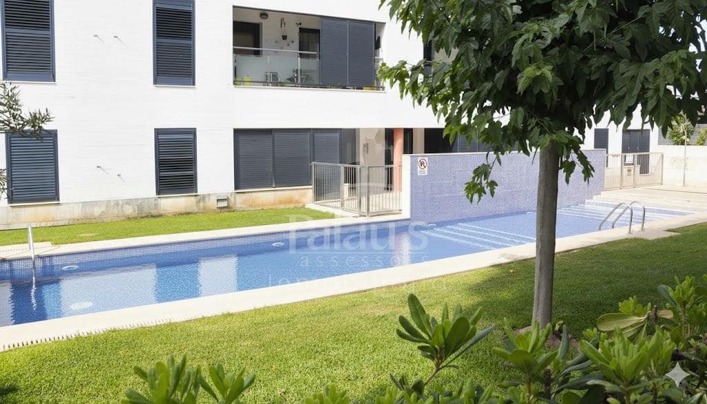 3 bedroom Flat for sale in Ciutadella de Menorca with pool garage - € 485,000 (Ref: 9532335)
