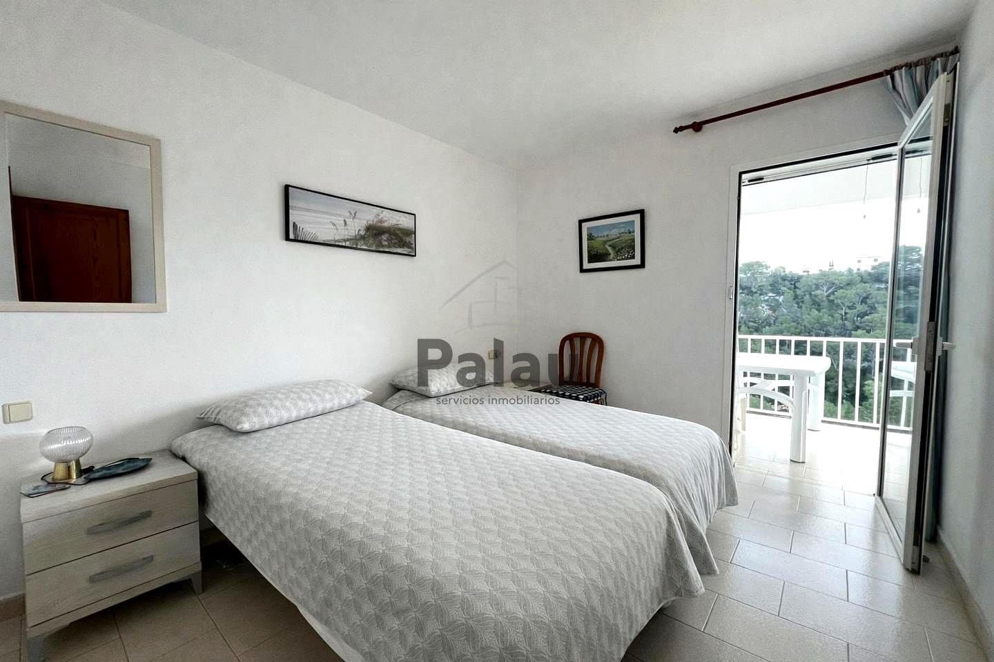 2 soveværelse Lejlighed til salg i Cala Galdana med swimmingpool - € 235.000 (Ref: 9536293)