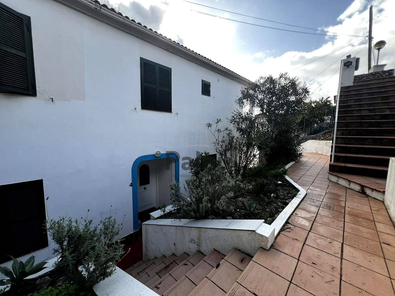 2 soveværelse Lejlighed til salg i Cala Galdana med swimmingpool - € 235.000 (Ref: 9536293)