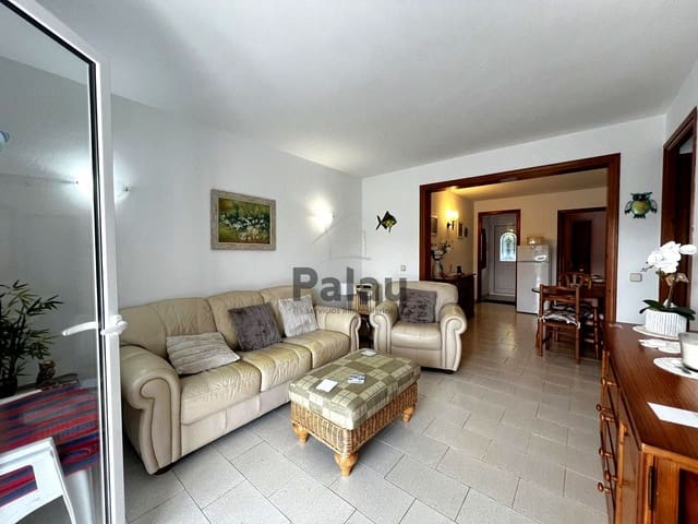 2 soveværelse Lejlighed til salg i Cala Galdana, Ferreries med swimmingpool - € 235.000 (Ref: 9536293)