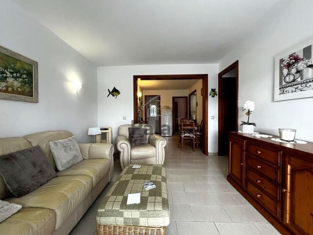 2 soveværelse Lejlighed til salg i Cala Galdana, Ferreries med swimmingpool - € 235.000 (Ref: 9536293)