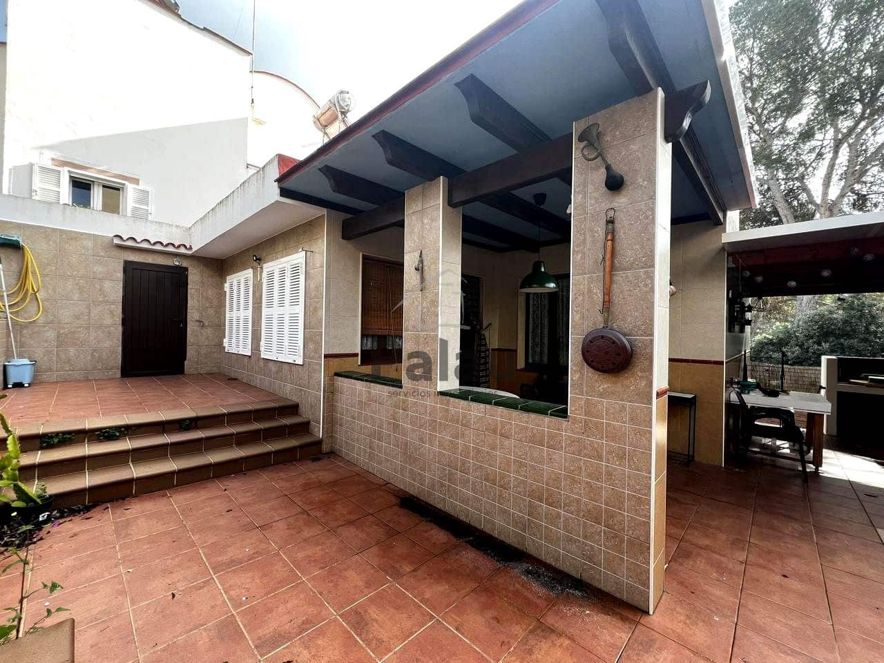 3 bedroom Villa for sale in Cala Galdana - € 345,000 (Ref: 9537836)