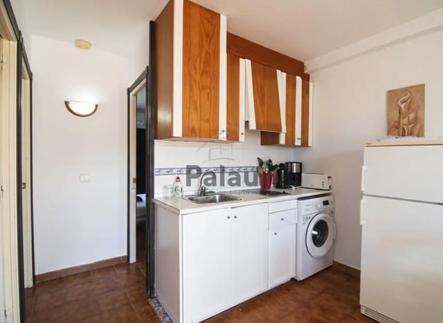 2 soveværelse Lejlighed til salg i Cala'n Bosch, Ciutadella de Menorca med swimmingpool - € 310.000 (Ref: 9554383)