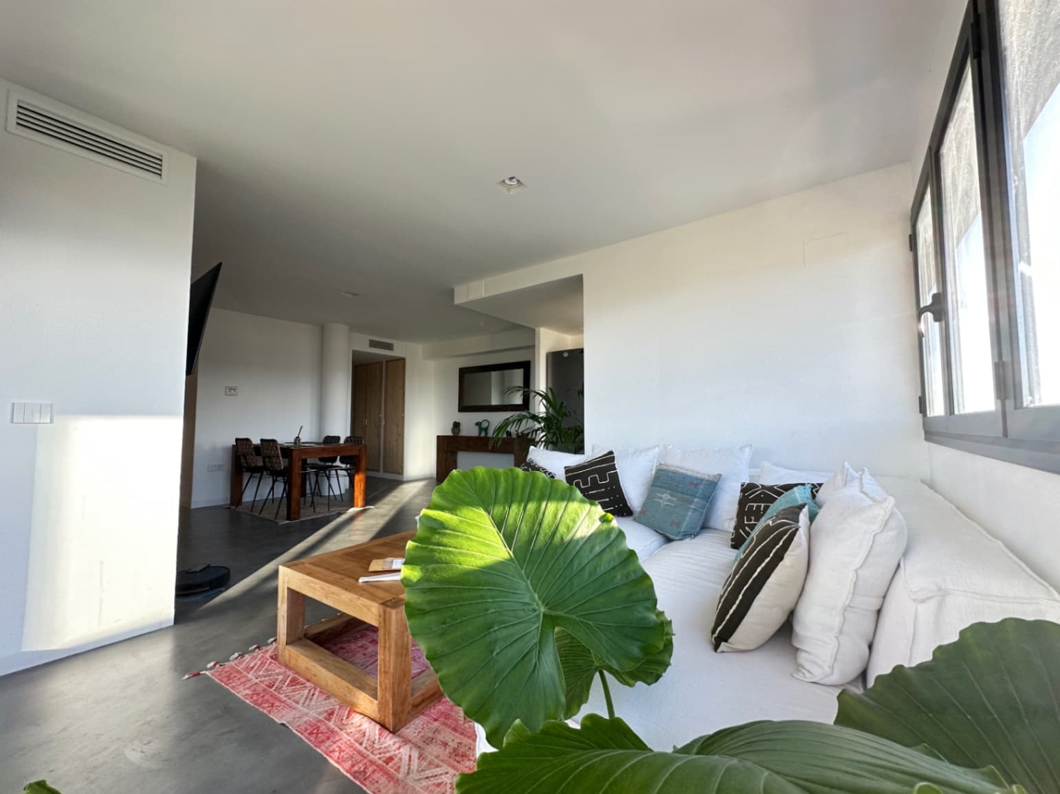 3 soveværelse Lejlighed til salg i Santa Eulalia / Santa Eularia med swimmingpool garage - € 790.000 (Ref: 9820936)