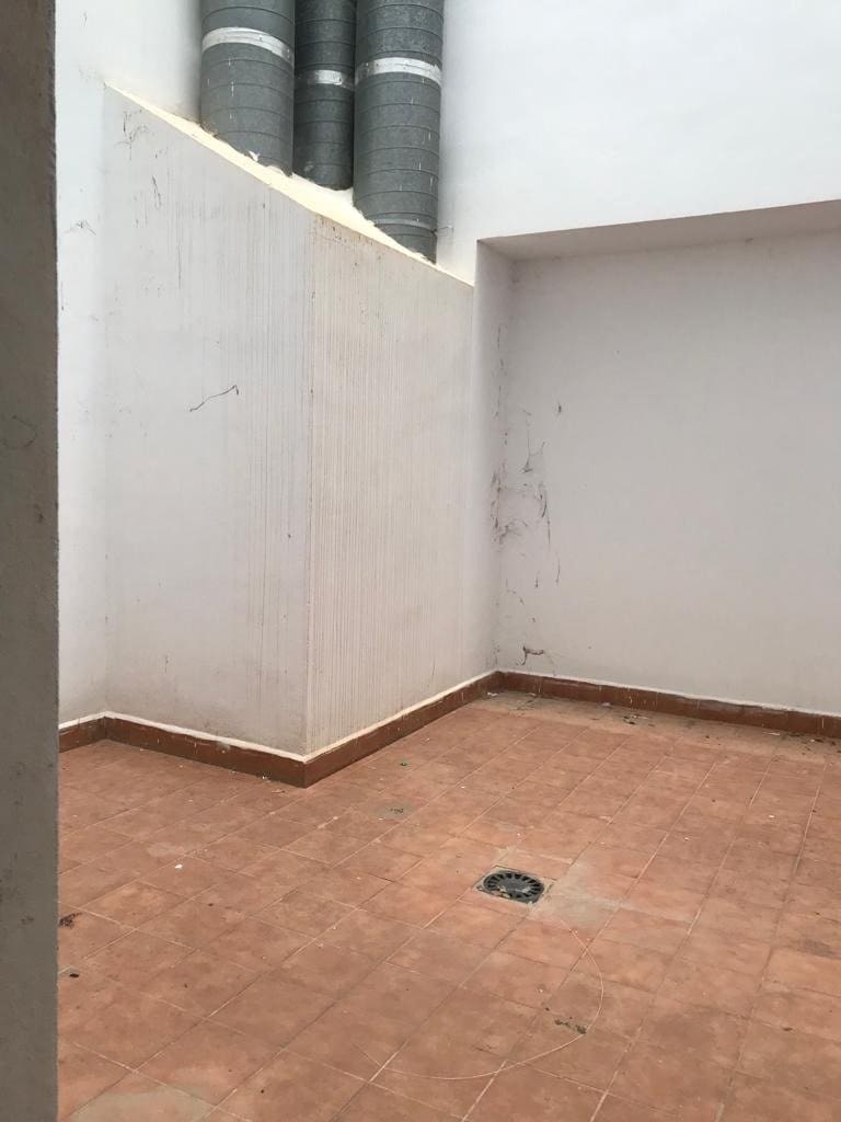 Erhverv til salg i La Gangosa - € 106.000 (Ref: 9975722)