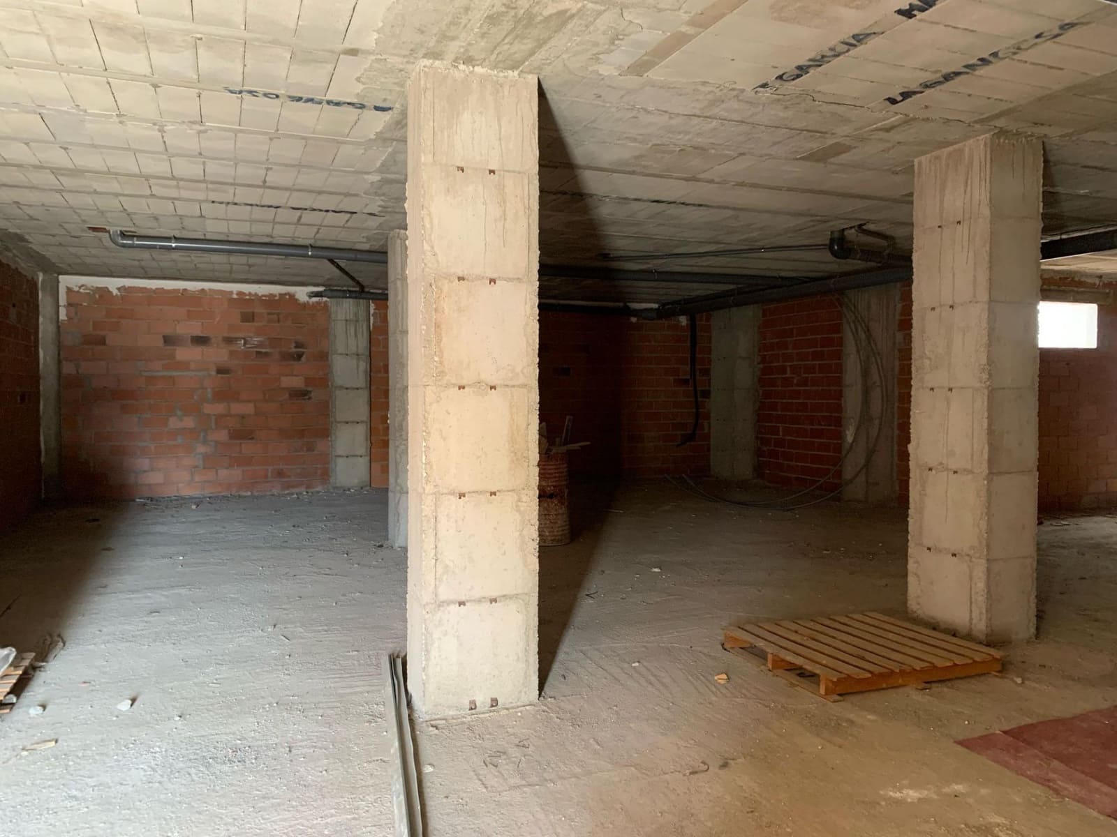Erhverv til salg i La Gangosa - € 106.000 (Ref: 9975722)