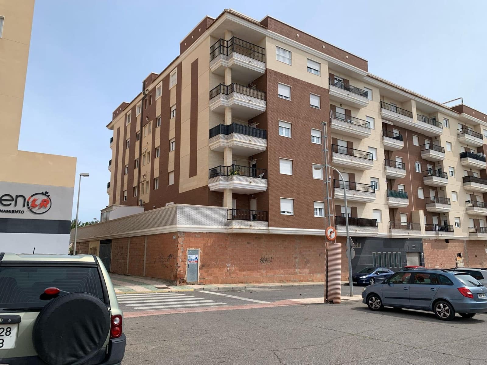 Erhverv til salg i La Gangosa - € 106.000 (Ref: 9975722)