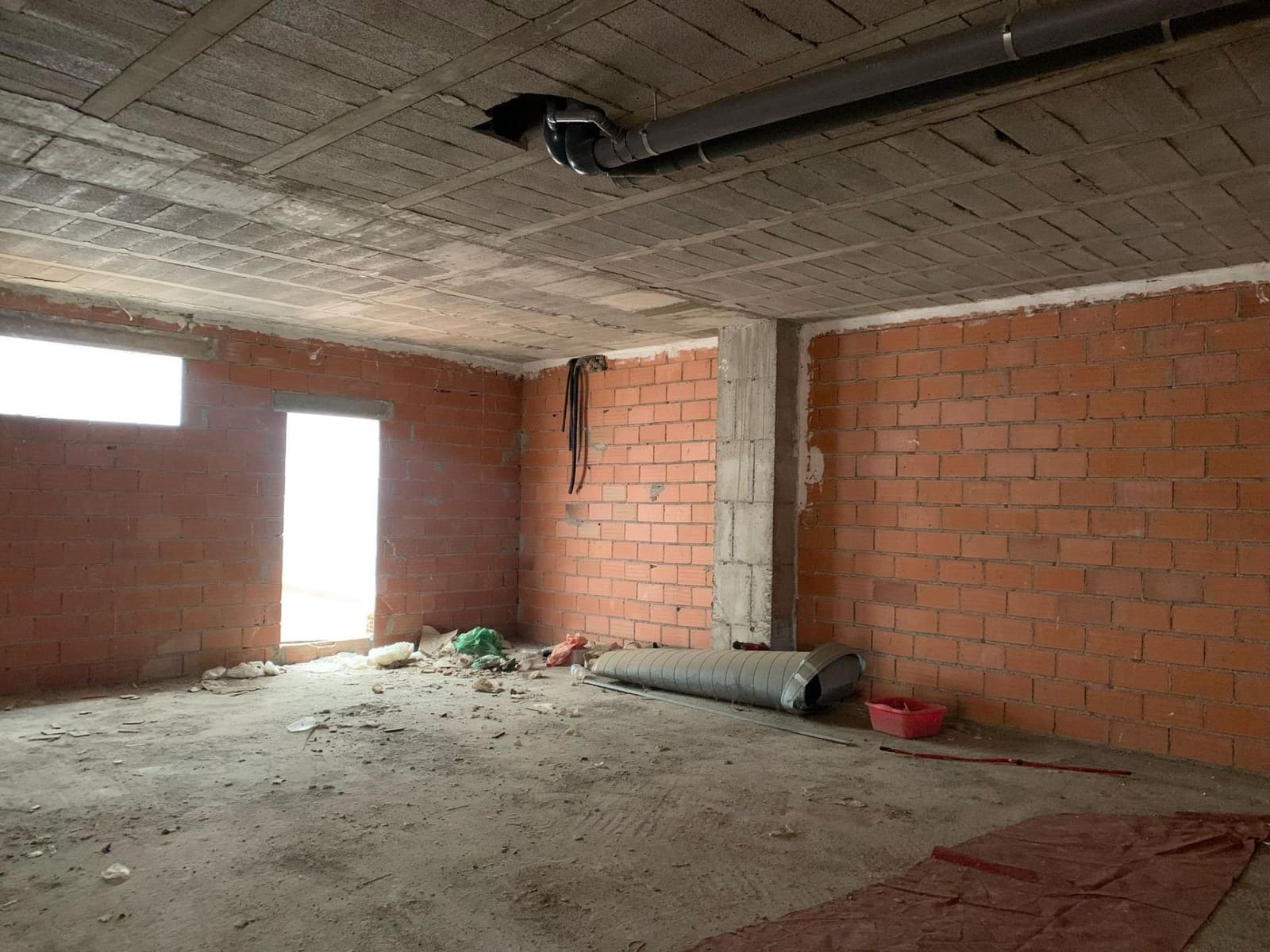 Erhverv til salg i La Gangosa - € 106.000 (Ref: 9975722)